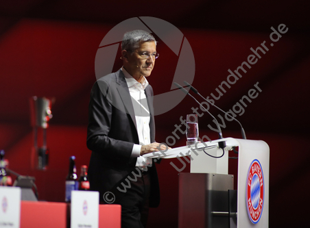 12.11.2023, FC Bayern Muenchen - Jahreshauptversammlung

Hier nur Vorschaubilder !