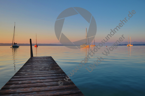 08.08.2020, Tutzing, Sonnenaufgang, Starnberger See

Hier nur Vorschaubilder !