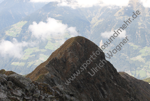 09.2014, Suedtirol,
Meran und Umgebung

Foto: Ulrich Wagner

Originalbild: 5184 x 3456

BESCHREIBUNG SIEHE KEYWORDS !!