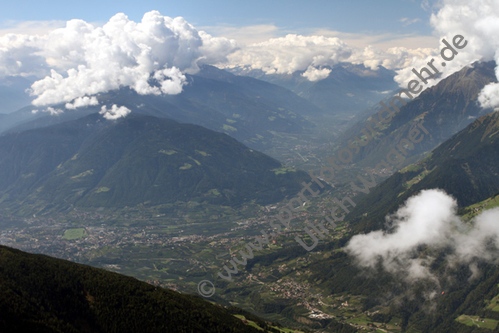 09.2014, Suedtirol,
Meran und Umgebung

Foto: Ulrich Wagner

Originalbild: 5184 x 3456

BESCHREIBUNG SIEHE KEYWORDS !!