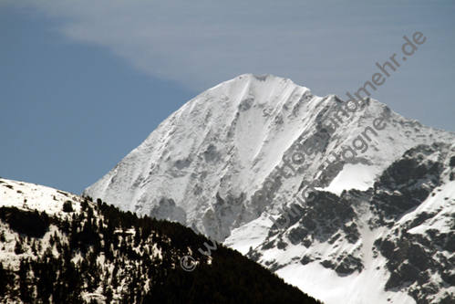 05.2014, Suedtirol,
Meran und Umgebung

Foto: Ulrich Wagner

Originalbild: 5184 x 3456

BESCHREIBUNG SIEHE KEYWORDS !!